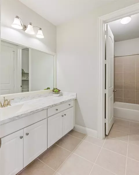Bath - 1509 9th St, Argyle, TX 76226 photo 1 of 6