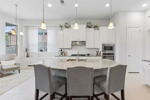 Kitchen - 1509 9th St, Argyle, TX 76226 photo 3 of 6
