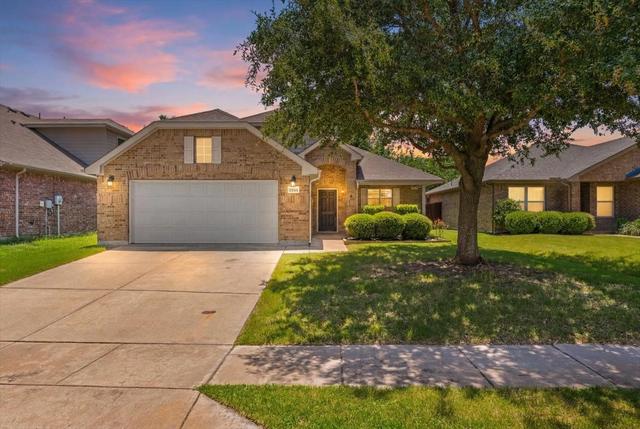4604 Fern Valley Dr, Fort Worth, TX 76244