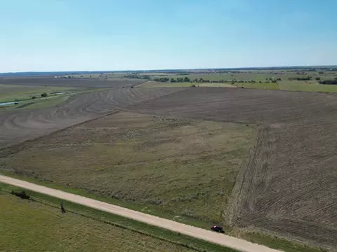 3809 County Road 384, Bartlett, TX 76511 photo 6