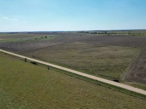 3809 County Road 384, Bartlett, TX 76511 photo 4