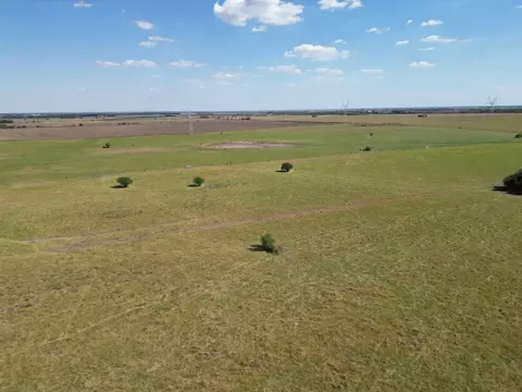 3809 County Road 384, Bartlett, TX 76511 photo 8