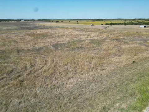 3809 County Road 384, Bartlett, TX 76511 photo 10