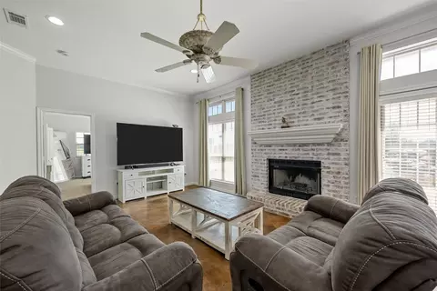 Living - 3696 Old Lorena Rd, Lorena, TX 76655 photo 2 of 2