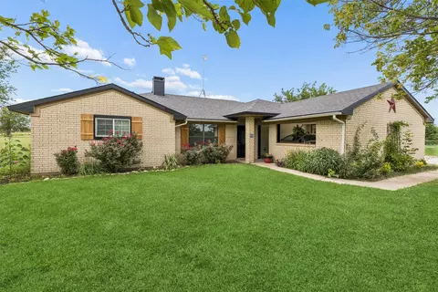534 Conestoga Trl, Rhome, TX 76078