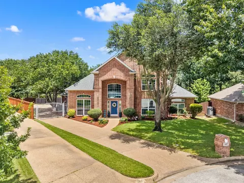 3409 Moneta Ct, Arlington, TX 76001