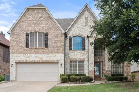 1008 Linden Dr, Burleson, TX 76028