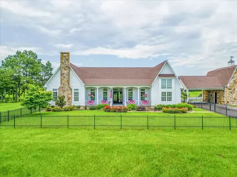 548 County Road 2301, Sulphur Springs, TX 75482