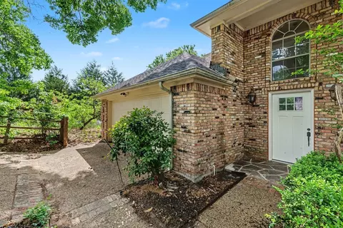 6701 Clear Springs Cir, Garland, TX 75044