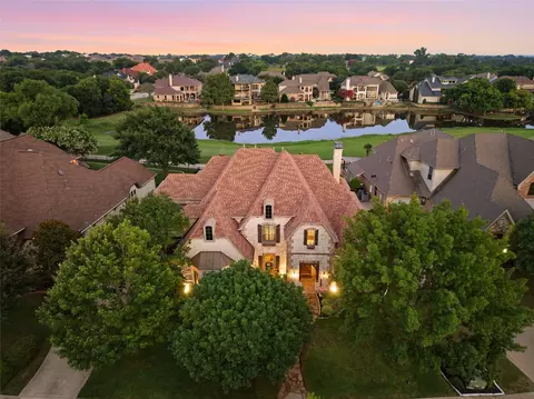 3 Signature Ct, Heath, TX 75032