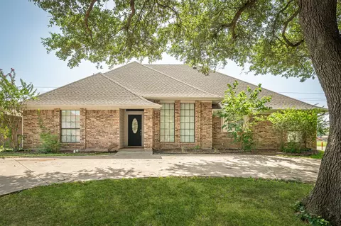 3901 Wagonwheel Dr, Plano, TX 75023