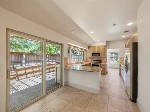 Kitchen - 4101 Rush Cir, Addison, TX 75001 photo 1 of 4