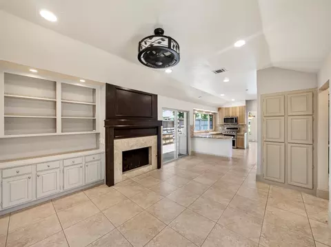 Living - 4101 Rush Cir, Addison, TX 75001 photo 4 of 6