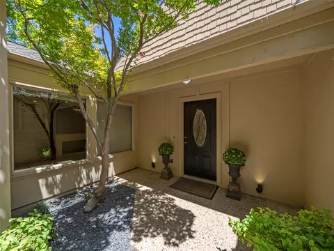 Exterior - 4101 Rush Cir, Addison, TX 75001 photo 3 of 13