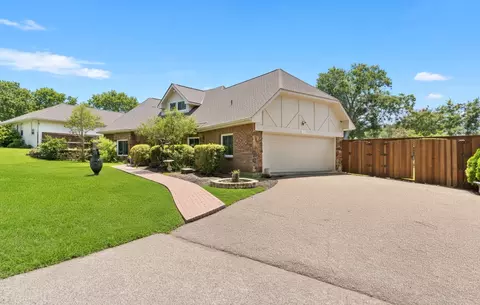 3929 Amy Ave, Garland, TX 75043