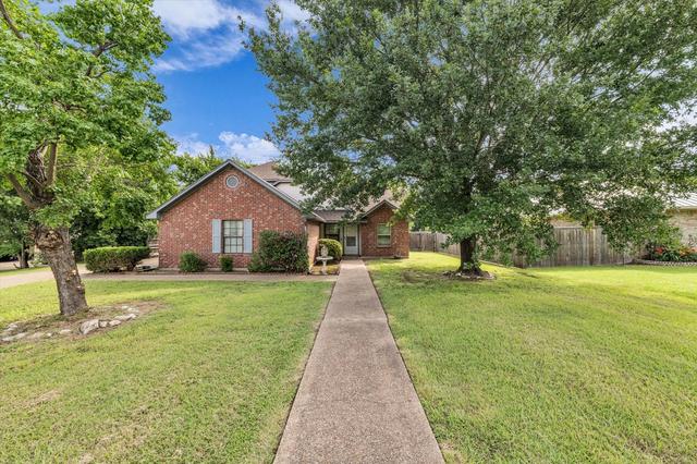 115 Turtle Cove Dr, Elm Mott, TX 76640