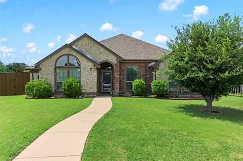 8014 Garner Rd, Rowlett, TX 75088