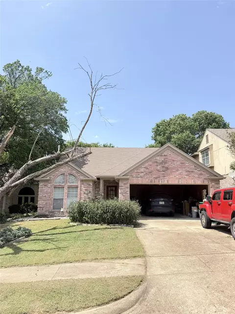 1106 Cain Ct, Cedar Hill, TX 75104