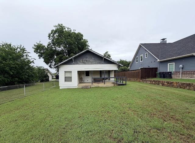 105 E 3rd St, Prosper, TX 75078