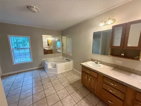 101 E Pointe Dr, Benton, LA 71006 photo 5