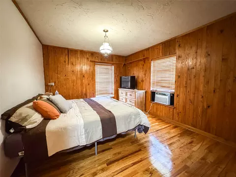 Bedroom - 703 N Avenue E, Haskell, TX 79521 photo 2 of 4