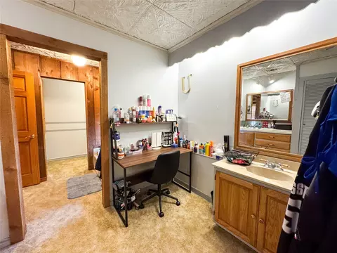 Bath - 703 N Avenue E, Haskell, TX 79521 photo 7 of 7