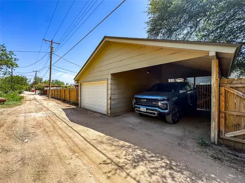 Exterior - 703 N Avenue E, Haskell, TX 79521 photo 11 of 11