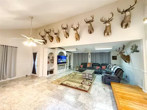 Living - 703 N Avenue E, Haskell, TX 79521 photo 4 of 4