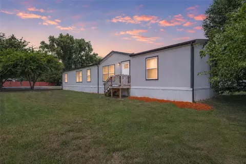 4009 Diann Dr, Granbury, TX 76049
