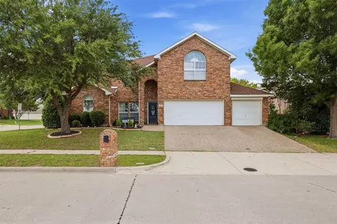 601 Cresthaven Dr, Mckinney, TX 75071