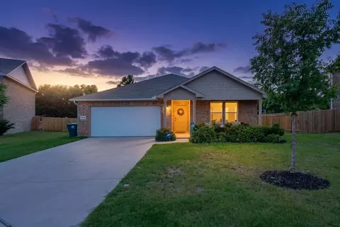 3635 Chestnut Oak Dr, Dallas, TX 75253