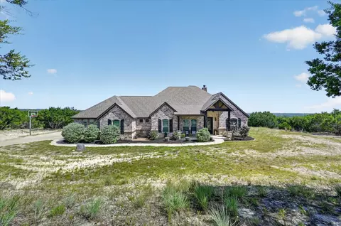 118 Cedar Mountain Dr, Weatherford, TX 76085