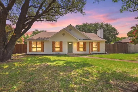 1516 Hendrick Dr, Plano, TX 75074