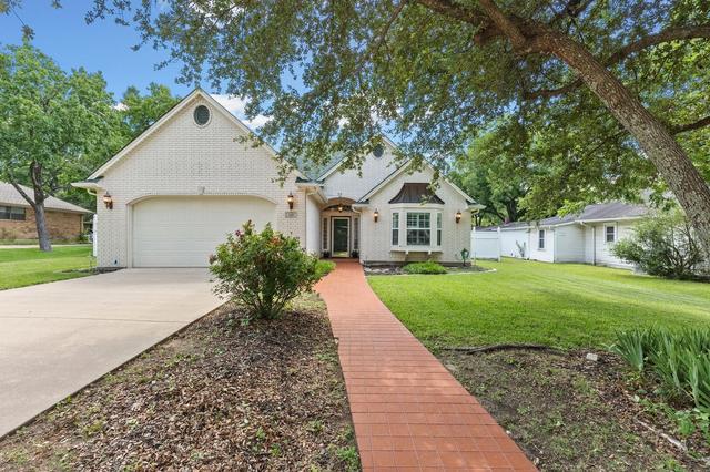 608 Center St, Royse City, TX 75189
