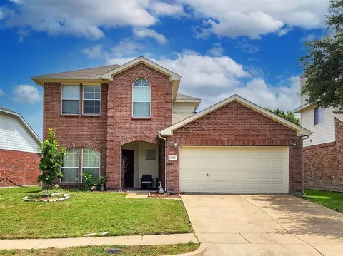1003 Fredonia Dr, Forney, TX 75126