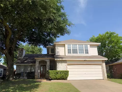 8316 Auburn Dr, Fort Worth, TX 76123