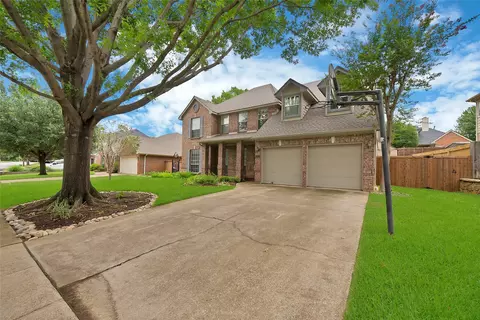 2129 Brentcove Dr, Grapevine, TX 76051