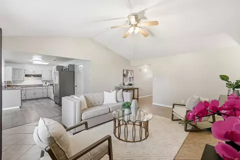 2304 Greenwood Cir, Carrollton, TX 75006
