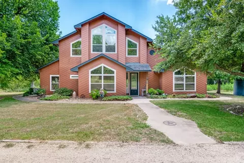 2396 Riverside Dr, Denton, TX 76208
