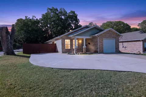 2603 Custer Dr, Dallas, TX 75216