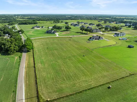 2300 Kacy Way, Van Alstyne, TX 75495