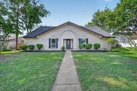 1802 Rainbow Dr, Richardson, TX 75081