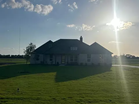8707 County Road 623, Blue Ridge, TX 75424