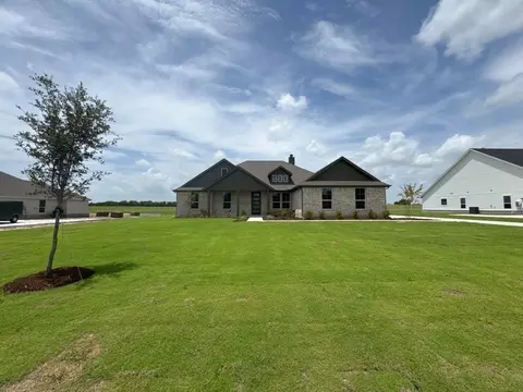 8707 County Road 623, Blue Ridge, TX 75424