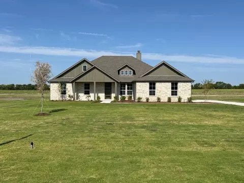 8707 County Road 623, Blue Ridge, TX 75424