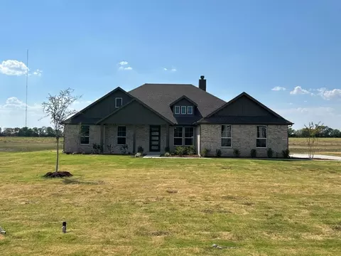 8707 County Road 623, Blue Ridge, TX 75424
