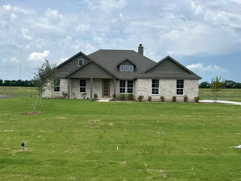 8707 County Road 623, Blue Ridge, TX 75424