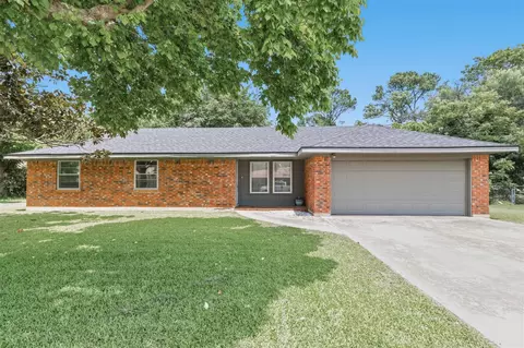 2403 Monticello St, Brownwood, TX 76801