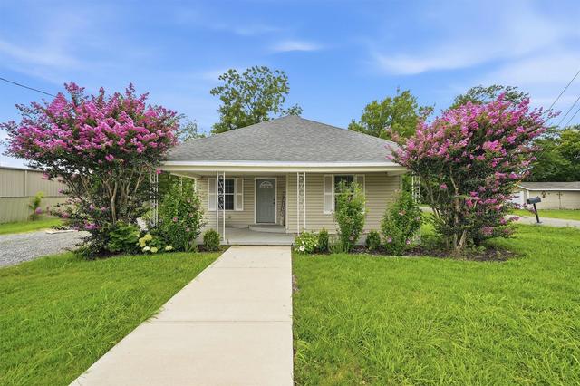 111 Britton St, Tom Bean, TX 75489