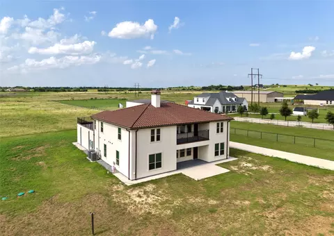 4450 E Masch Branch Rd, Krum, TX 76249 photo 3
